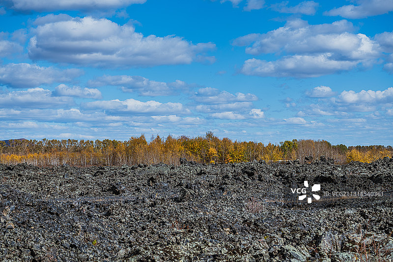 黑龙江省黑河市五大连池景区老黑山火山岩火山河图片素材