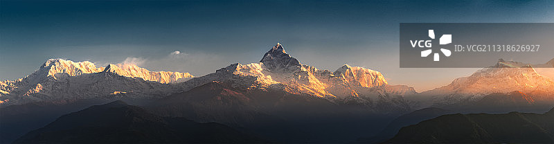 安纳普纳山峰图片素材