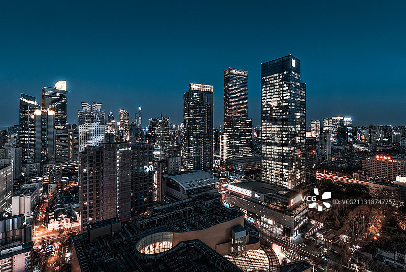 静安CBD入夜图片素材