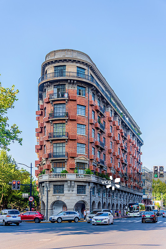 中国上海武康路武康大楼图片素材