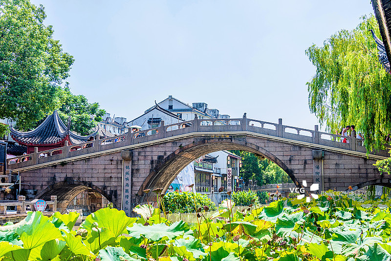 中国上海七宝古镇古建筑群图片素材