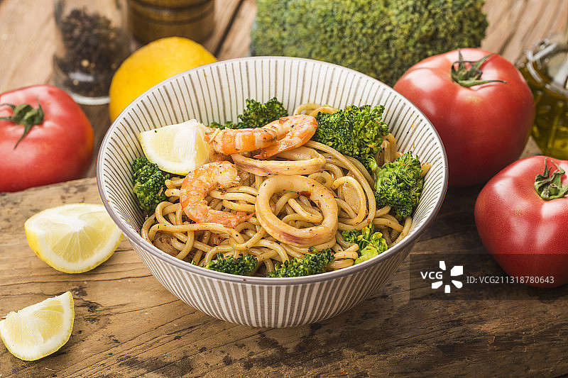 海鲜拌面图片素材