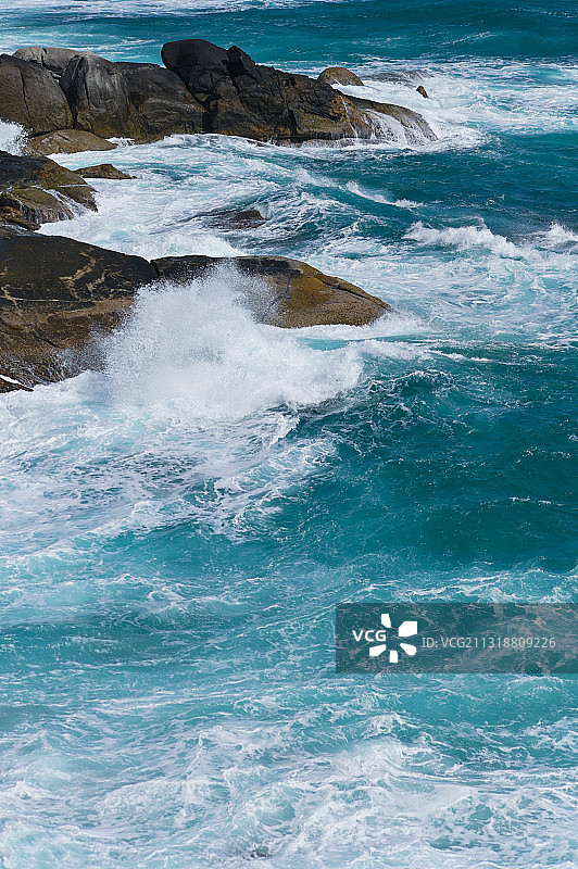 澎湃海浪图片素材