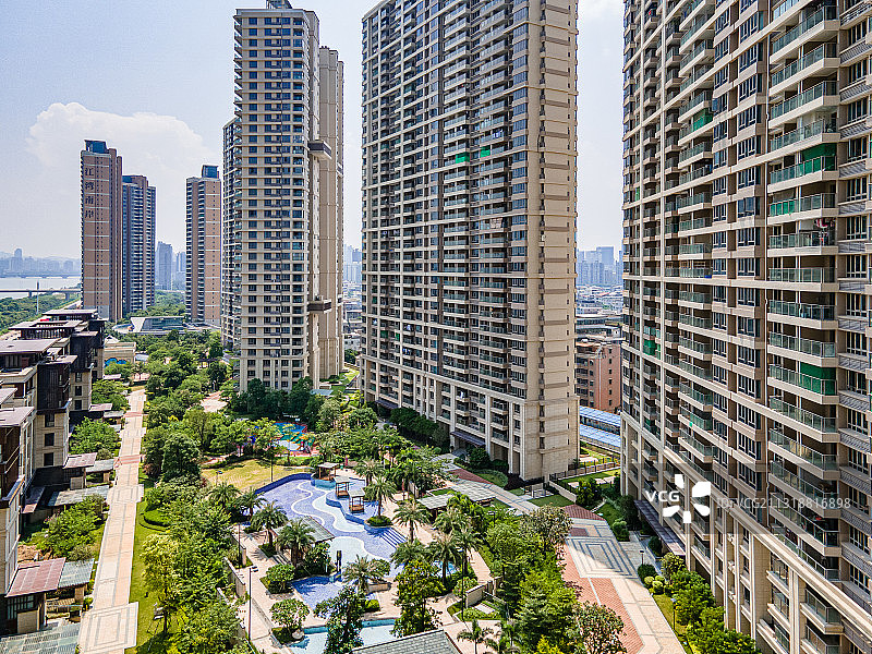 航拍现代高层住宅小区商品房图片素材
