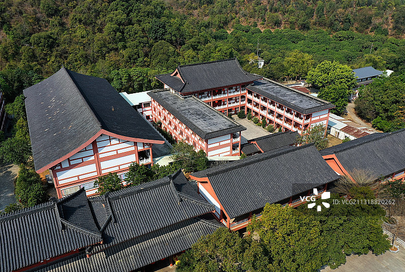 广东省东莞市黄江镇宝山森林公园芙蓉寺航拍图片素材