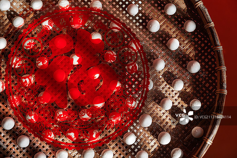 福字汤圆元宵 手工竹编竹制品农家圆形簸箕无孔竹筛子竹匾托盘筐图片素材