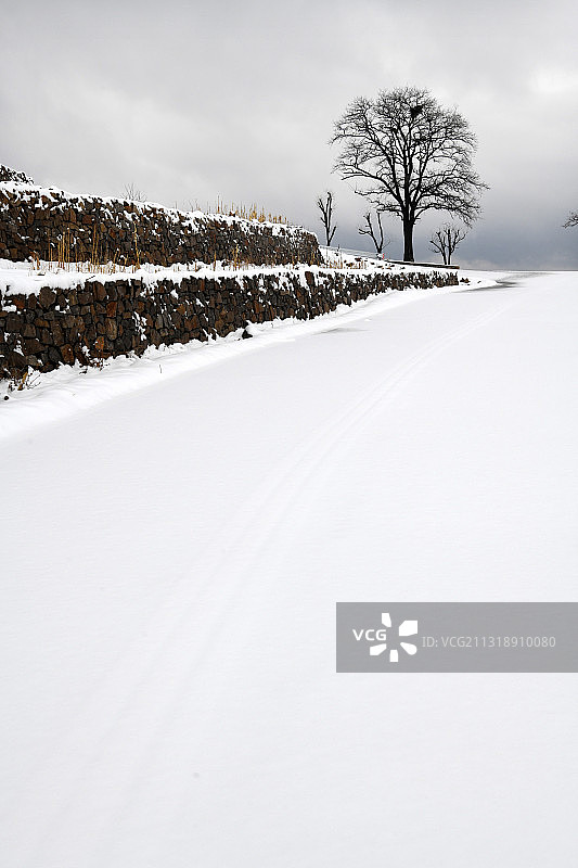 山东枣庄山亭区山乡雪景图片素材