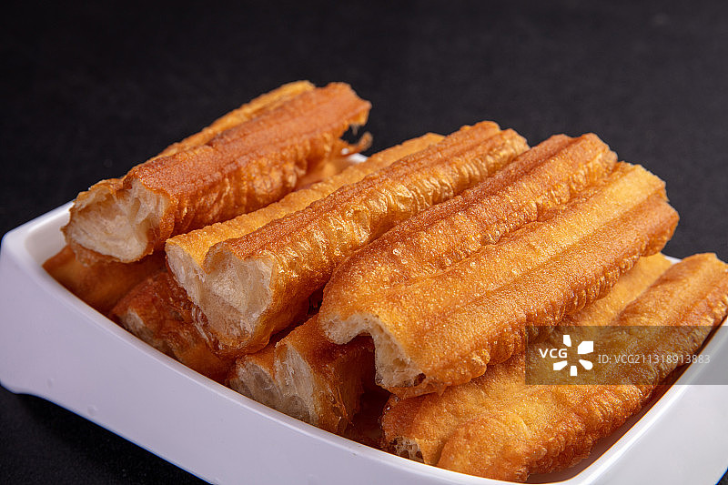 早餐油条大果子图片素材