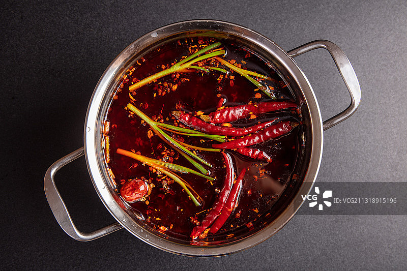 涮麻辣火锅汤底料图片素材