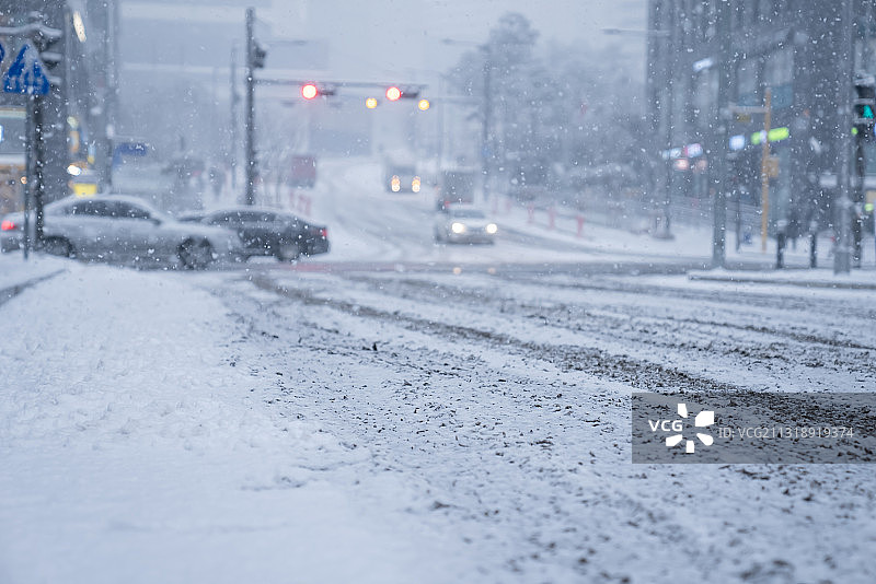 冬季寒潮，雪，天气，道路，汽车图片素材