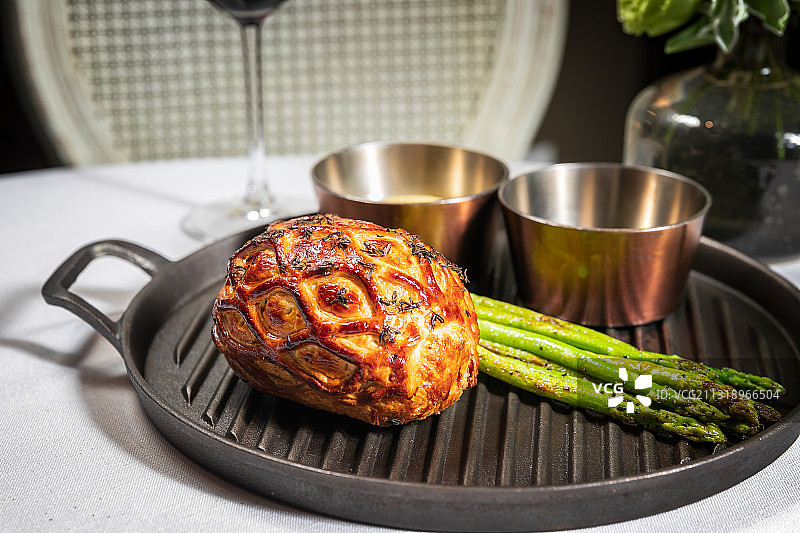 惠灵顿牛排图片素材