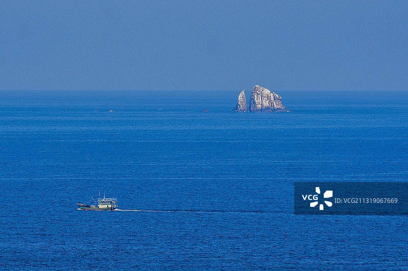 海南“双帆石”图片素材