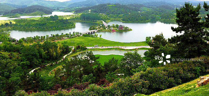 江苏省南京市江宁区银杏湖夏季风光图片素材
