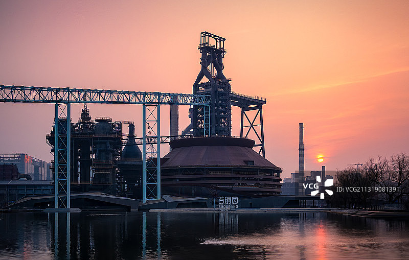 首钢三高炉日出图片素材
