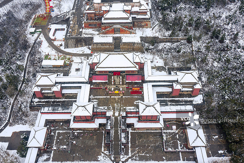 亚洲河南省焦作市影视城古代建筑雪景图片素材