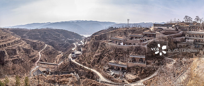 明清民居经典-山西碛口李家山窑洞图片素材