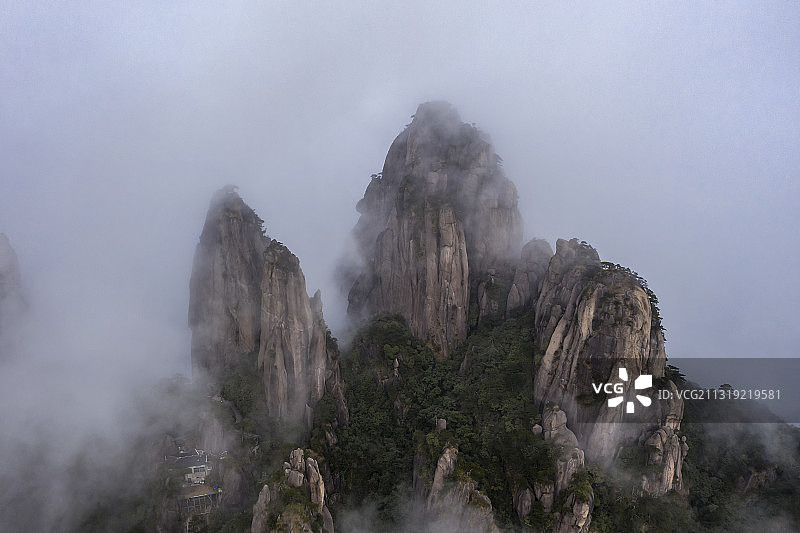江西上饶：云雾三清山图片素材
