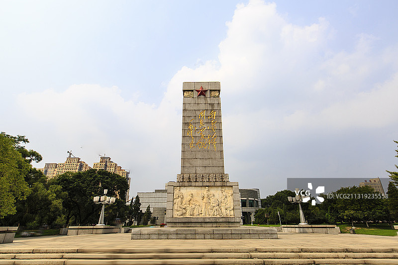 辽宁省抚顺市雷锋纪念馆雷锋纪念碑图片素材