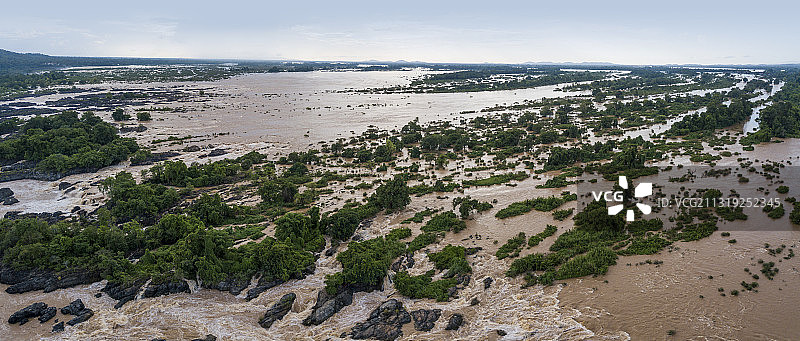 雨季的湄公河图片素材