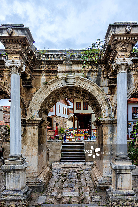 土耳其安塔利亚的古迹哈德良门图片素材