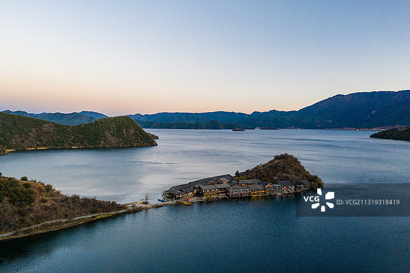 泸沽湖里格半岛图片素材