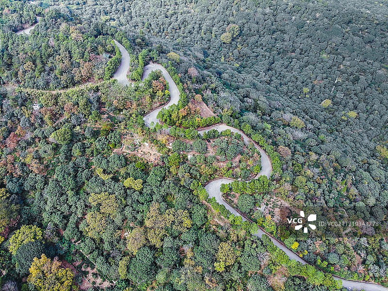 苏州太湖边东山莫里峰图片素材