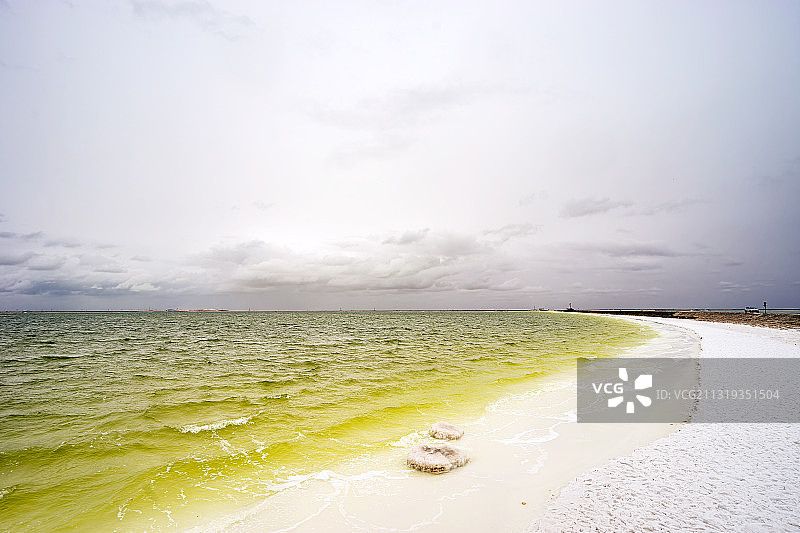 察尔汗盐湖图片素材