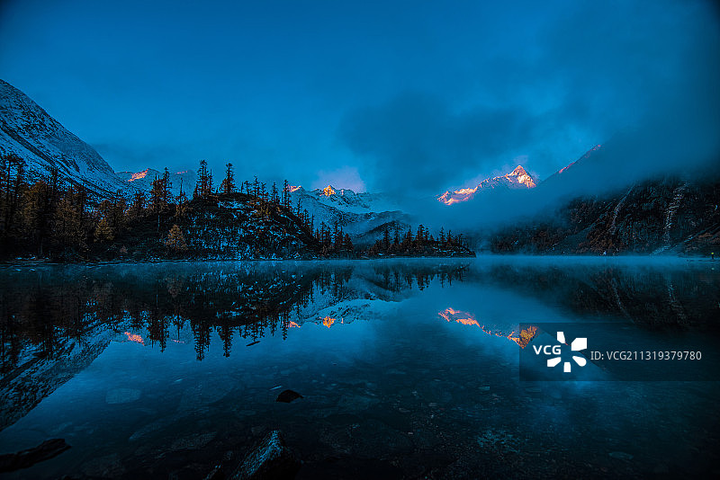 高原明珠-葫芦海图片素材