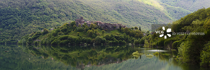 瓦利索托，位于意大利卢卡省加尔法尼亚图片素材