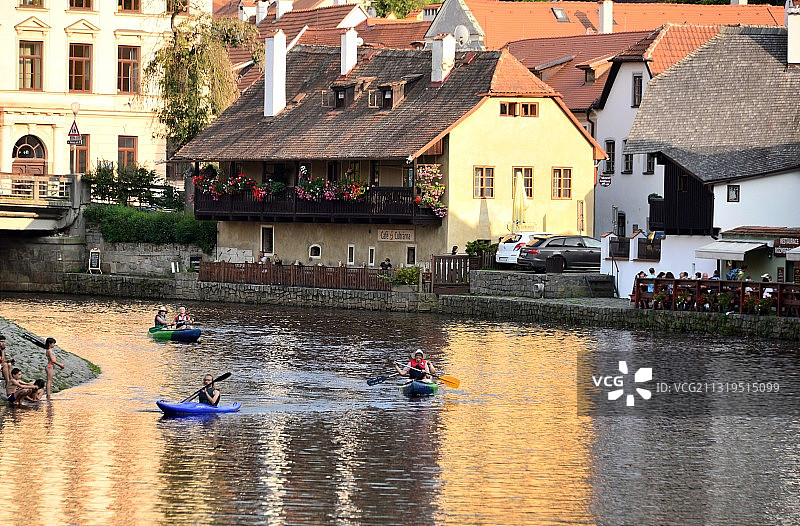 捷克南波西米亚伏尔塔瓦河畔克鲁毛图片素材