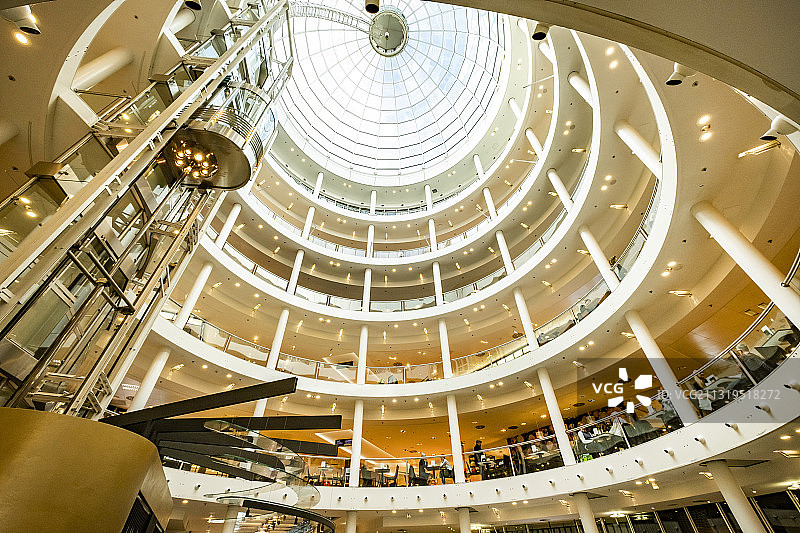 德国巴登-符腾堡州斯图加特Breuninger百货商店的Rondeel图片素材