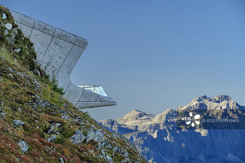 梅斯纳山博物馆克龙普拉茨瞭望多洛米蒂山脉图片素材