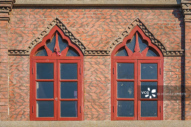 中国闽南传统红砖古厝，红色砖墙图片素材