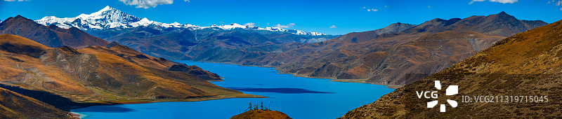 西藏羊卓雍措全景图片素材