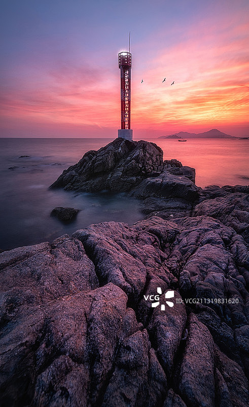 2021年初一广东阳江海陵岛的第一次日落图片素材