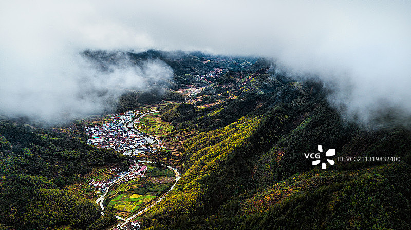 浙江金华婺城区塔石乡穿云图片素材