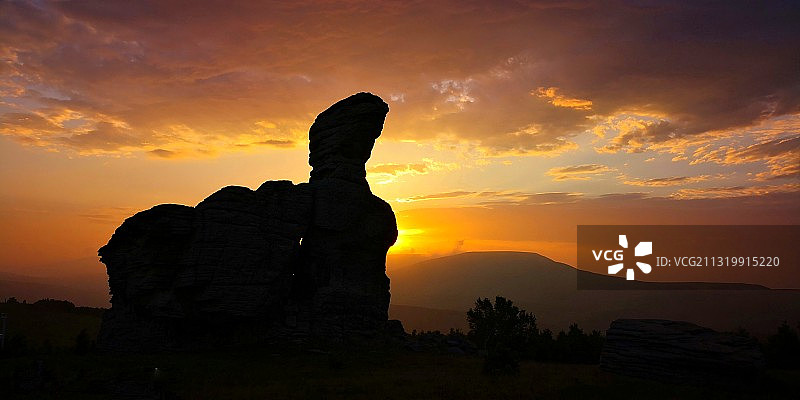 阿斯哈图石林·霞光之赞图片素材