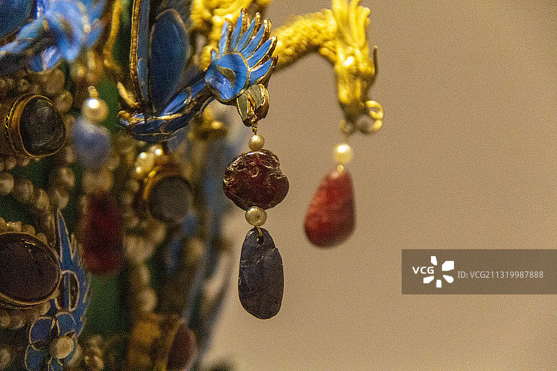 中国国家博物馆中国古代服饰文化展：孝端皇后凤冠图片素材