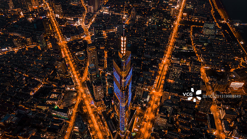 夜幕紫峰图片素材