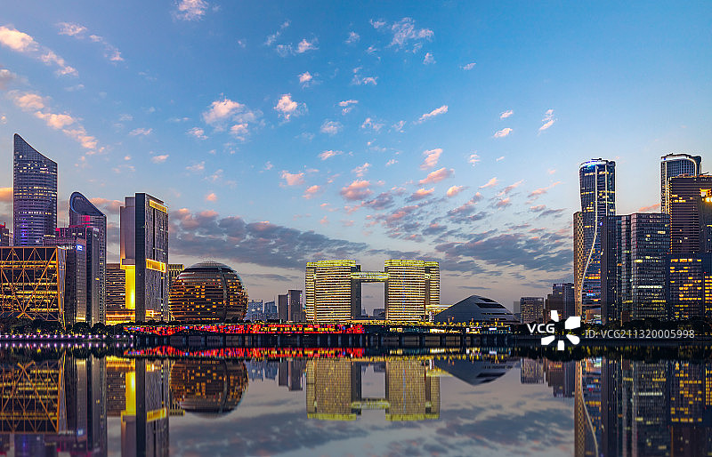 黄昏杭州城市建筑图片素材