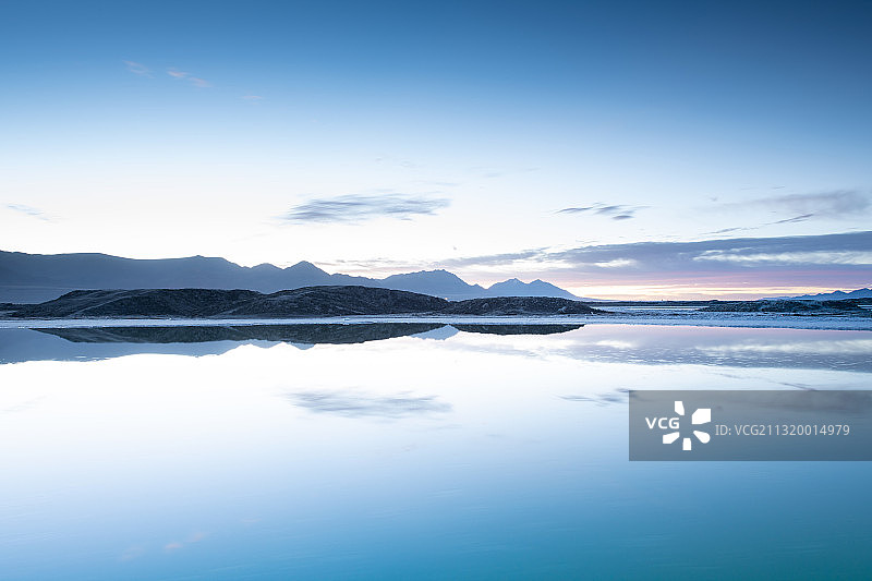 青海翡翠湖图片素材