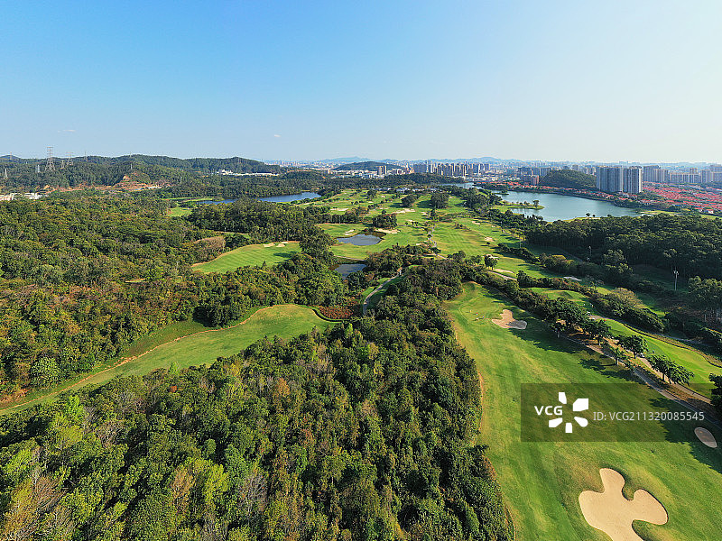 广东省东莞市长安镇莲花山郊野公园和长安高尔夫球乡村俱乐部航拍图片素材