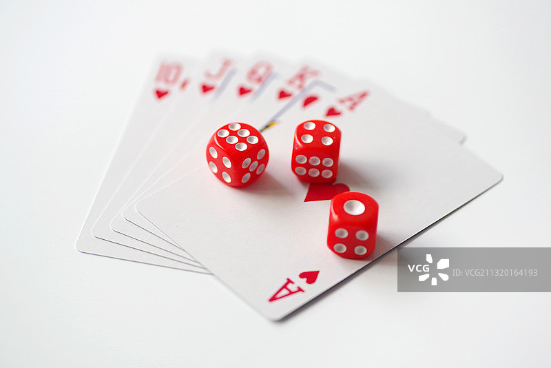 扑克牌与骰子图片素材