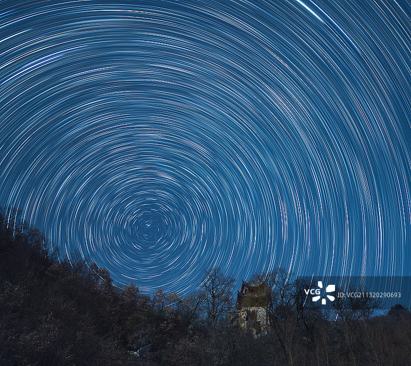 星轨秦岭留坝县张良庙图片素材