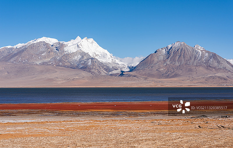 雪山景观汽车广告背景图图片素材