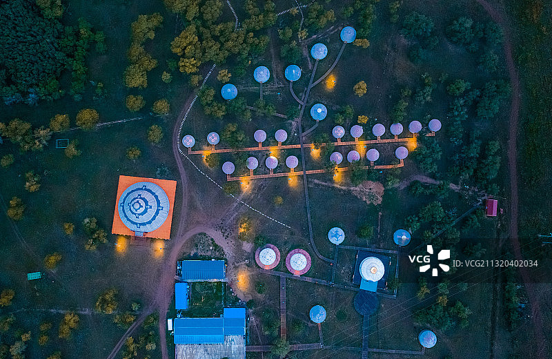 草原营地图片素材