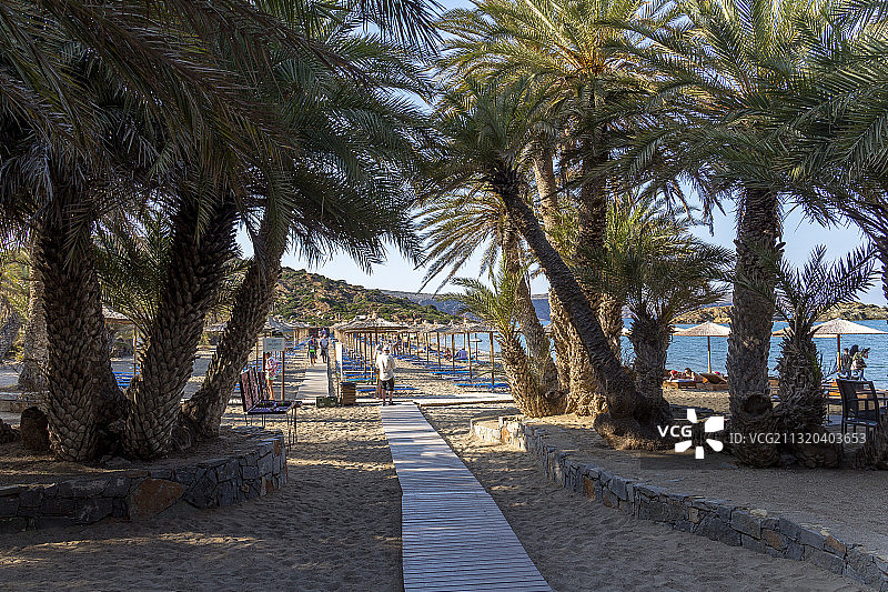 希腊克里特岛瓦伊棕榈海滩入口图片素材