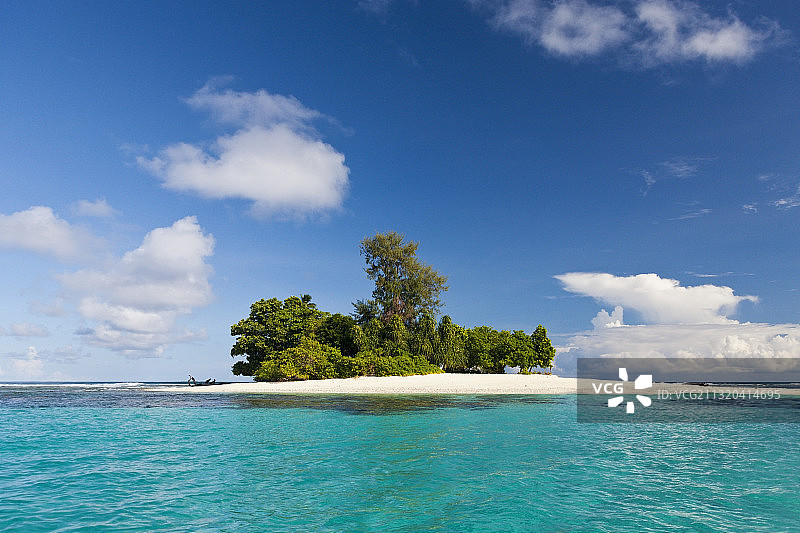 新爱尔兰巴尔盖湾岛屿风光，巴布亚新几内亚图片素材