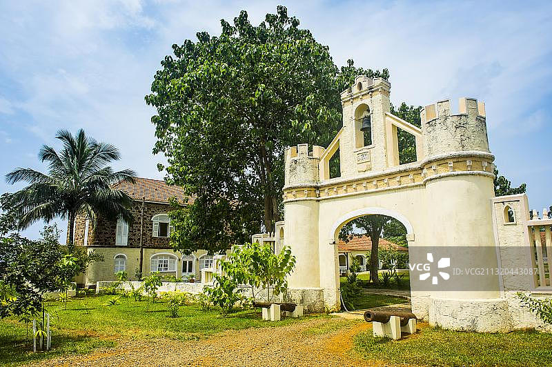 罗卡贝洛蒙特酒店入口，前可可种植园，联合国教科文组织生物圈保护区，普林西比，圣多美和普林西比，大西洋，非洲图片素材