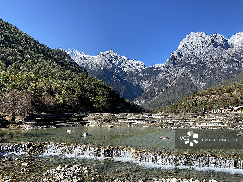 玉龙雪山云杉坪图片素材